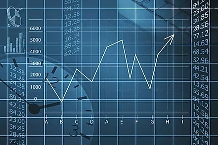 graphic of graph, clocks, market numbers for Incomplete Business Systems Hurt Profits Blog